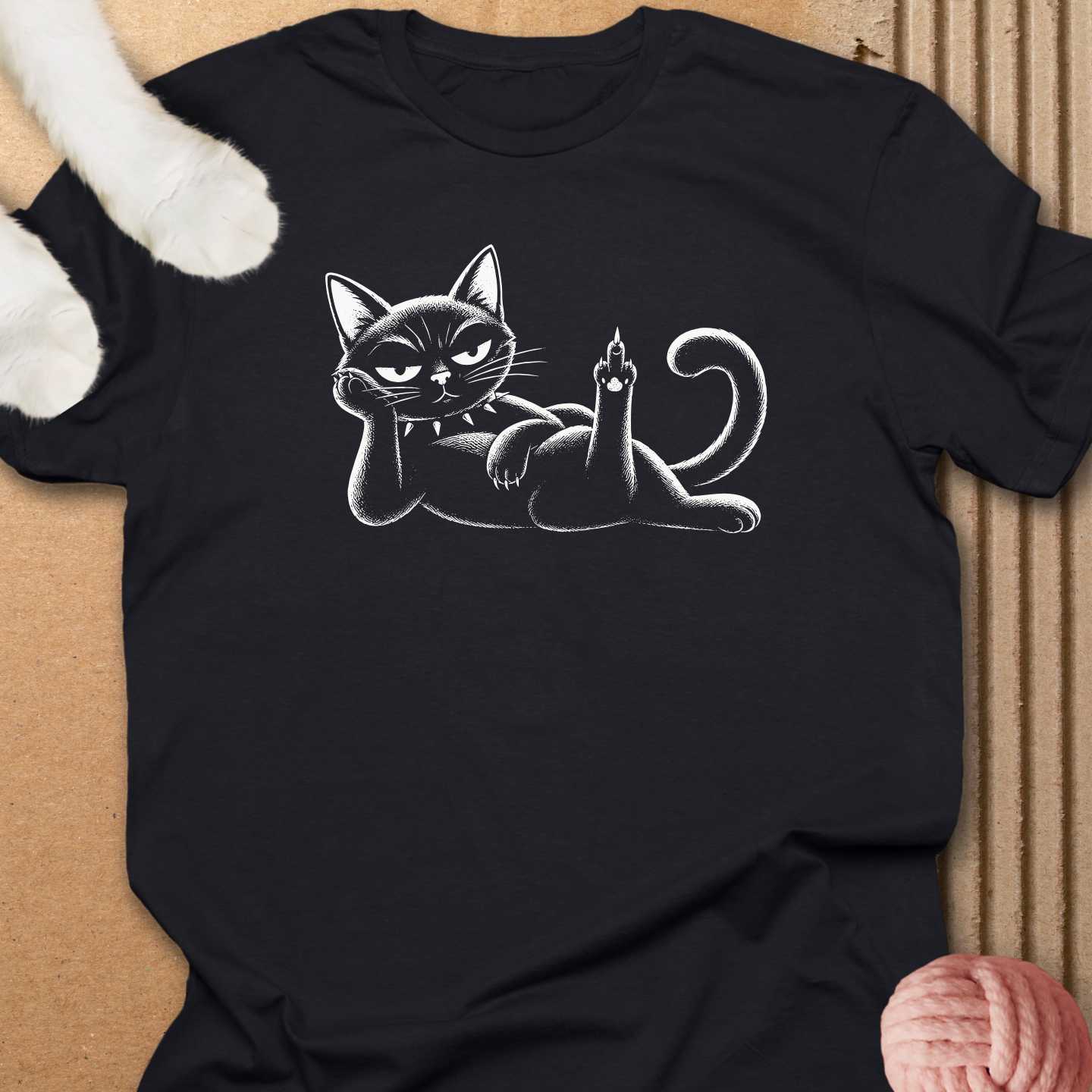 Cat Middle Toe