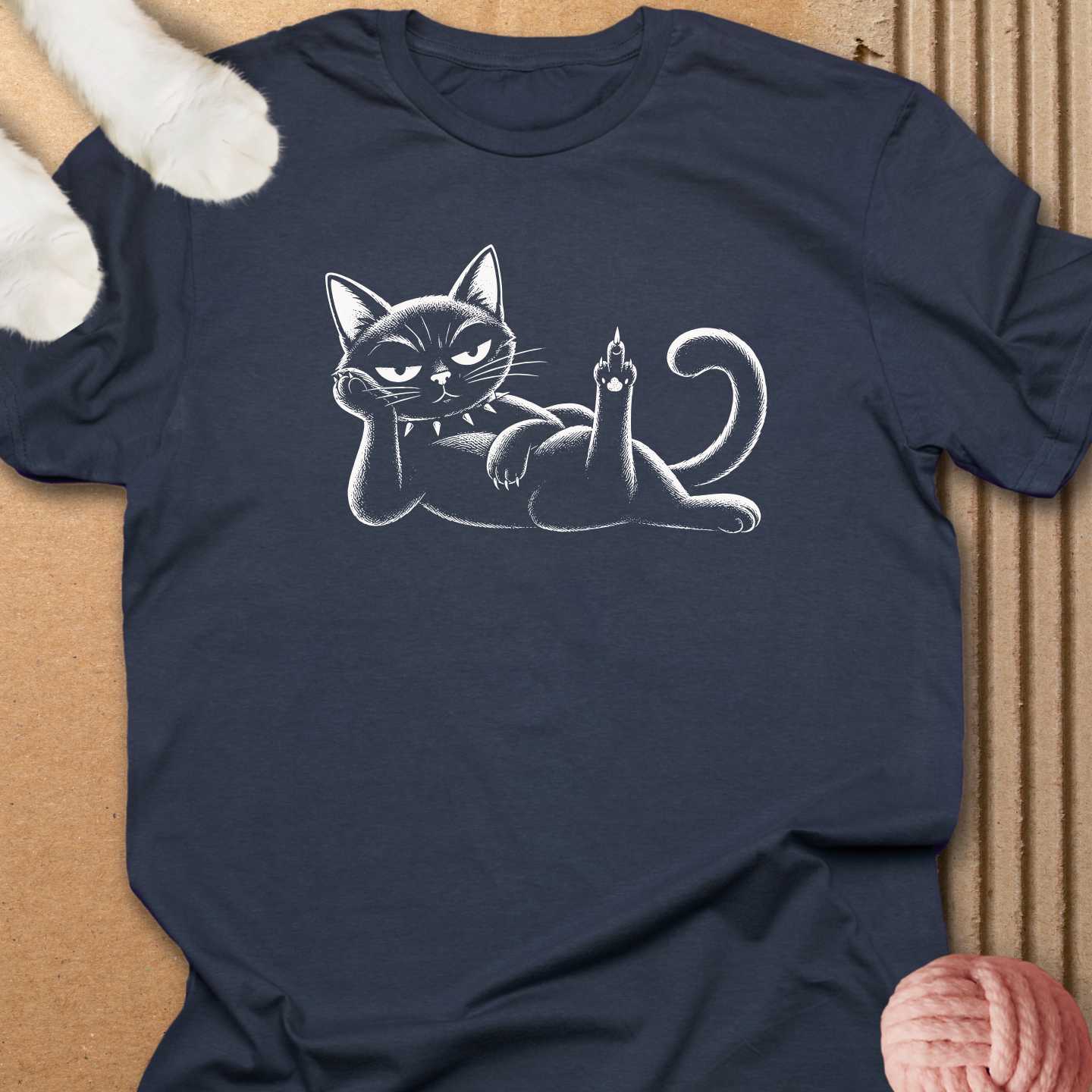 Cat Middle Toe